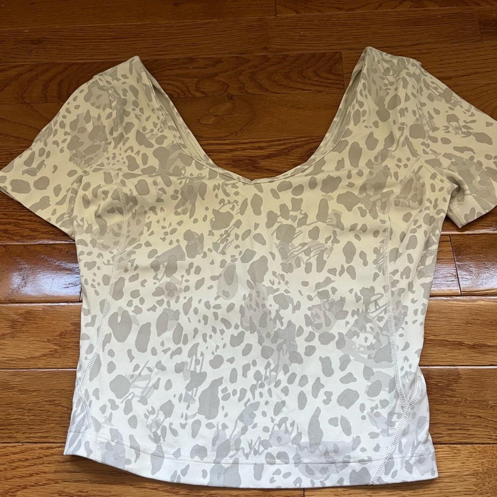Lululemon align short sleeve shirt